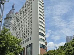 -昆明中心皇冠假日酒店