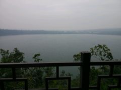 -湖光岩风景区