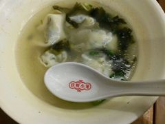 -玖鲜小笼(中山广场店)