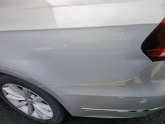 -鲨鱼皮汽车凹陷玻璃修复(静安店)