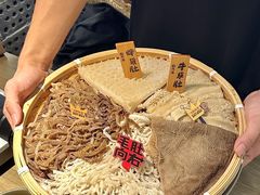 -毛肚向右·川渝毛肚王(经开永旺店)