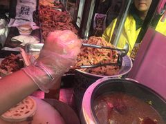 -清真拉妈卤味(回民街店)