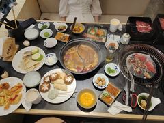 -匠牛亭·锅物烧肉放题自助(昆百大·泰业城店)