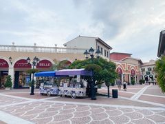 -佛罗伦萨小镇广佛名品奥特莱斯(疏港路店)