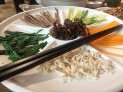 鸡丝凉米线-云海肴·汽锅鸡·云南菜(领展购物广场·中关村店)