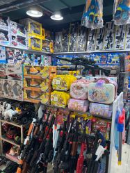 -百荣二期玩具城