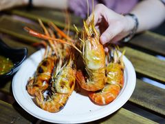 -席娜卡琳火车铁道夜市