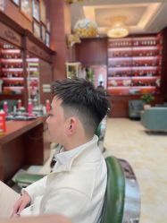 -尼特斯男士发型馆