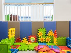 -戊辰亲子游泳俱乐部