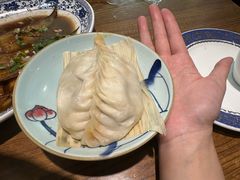 -方国老头包子·39年威海本地老字号•小船海鲜疙瘩汤