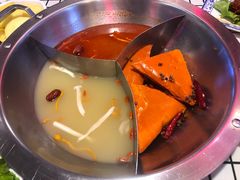-山悦里 山野·鲜火锅(罗斯福广场店)