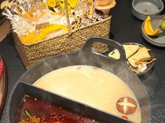 -大龙燚·旷野鲜火锅(广州首店)