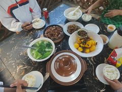 -宣威山野人家·传统云南菜(呈贡店)