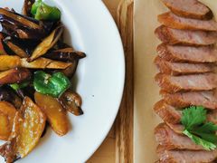 -关东小磨东北菜(上海长风大悦城店)
