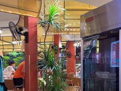 -刘姐啤酒鱼民族演艺餐厅(西街总店)
