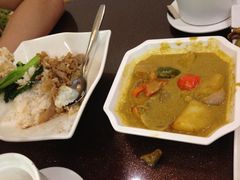 肥牛咸蛋饭&nbsp;㚳喱鸡饭-佰搭果·广式茶餐厅(西华路店)