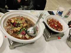 -饭怕鱼·黄焖鲟龙鱼(湖大店)