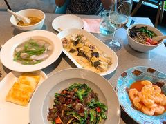 油鸡枞米线-半山腰·云南菜(侨福芳草地店)