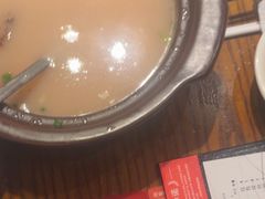 -爱碗亭·鲜炒湖南菜(壹城中心店)