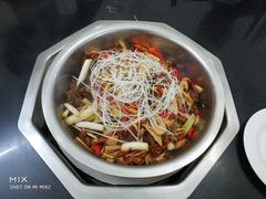 焖烧鸡-弓虽昌焖烧鸡(大竹林店)