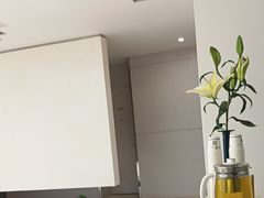 -卡罗酒店(东门晒布地铁站店)