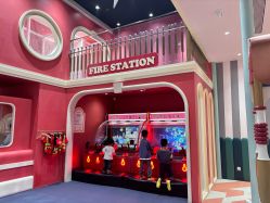 -奈尔宝家庭中心·亲子餐厅(鄞州万达店)