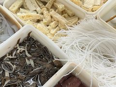 -陆师傅砂锅烫菜(圆通街店)