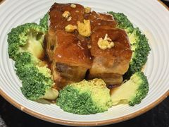 -万重锦·人文川菜馆(骡马市店)