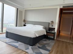 -上海浦东滨江喜来登酒店