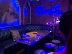 -UK派对KTV(日月广场店)