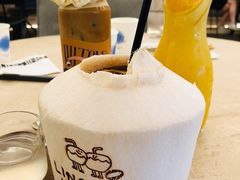 -玲婧胡同·生日蛋糕·餐厅(嘉里城店)