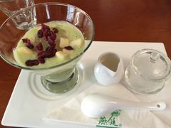 -燕庭·纯燕窝·甜品下午茶(南京西路店)