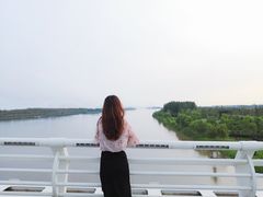 -南京眼步行桥