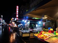 -六合夜市
