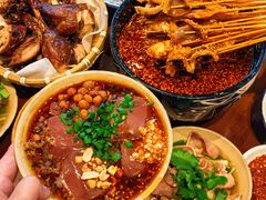 -谢老五跷脚牛肉·非遗传承店