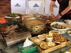 -蒙古大营·蒙古演绎餐厅(赛马场店)