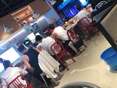 等位区-龍歌自助小火锅(市北和达中心城店)