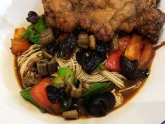 膳背大排面-天天鲜面馆(衡山路店)