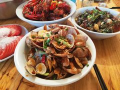 -冶建镜子·老南昌大排档·江西虾王(总店)