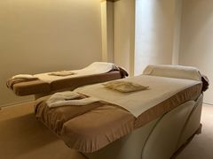 -左右Massage/Spa(长寿路店)