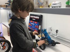 -斯坦星球AI编程·机器人科创·科学实验·信奥·思维·STEM·积木拼搭·竞赛考级(浦东联洋广场大拇指龙阳御桥中心)