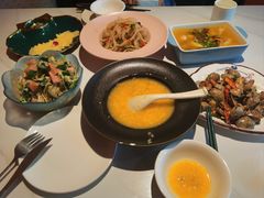 -忘忧草融合私房菜(红鼎国际店)