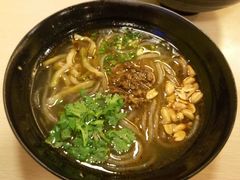 -伤心酸辣粉(体育东路店)
