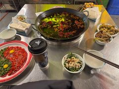 -六婶老火锅(交通大学直营店)