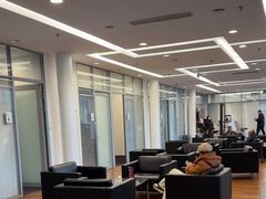 -上海可达汽车销售服务有限公司