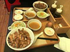 -熊吞·大碗丼烧肉饭(济宁万达广场店)