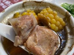 玉米排骨汤-钟姐炖品(万象城店)