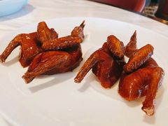 脆皮妙龄鸽-新荣记(新源南路店)