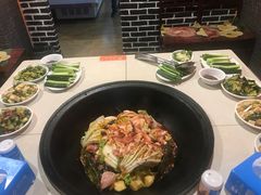 -王老六铁锅炖鱼(长春路店)