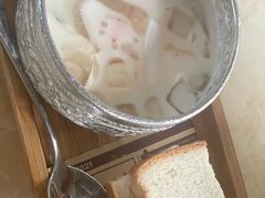 -啰啰冰屋(景洪总店)
